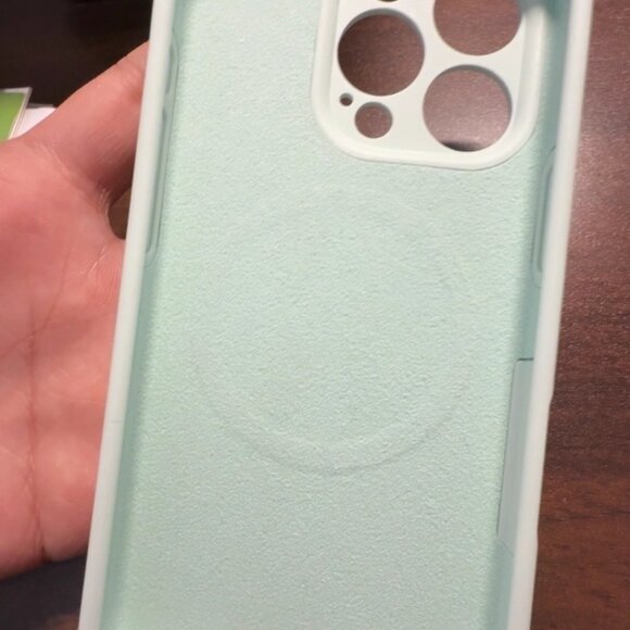 Cream iPhone16 Case - Picture 2 of 2